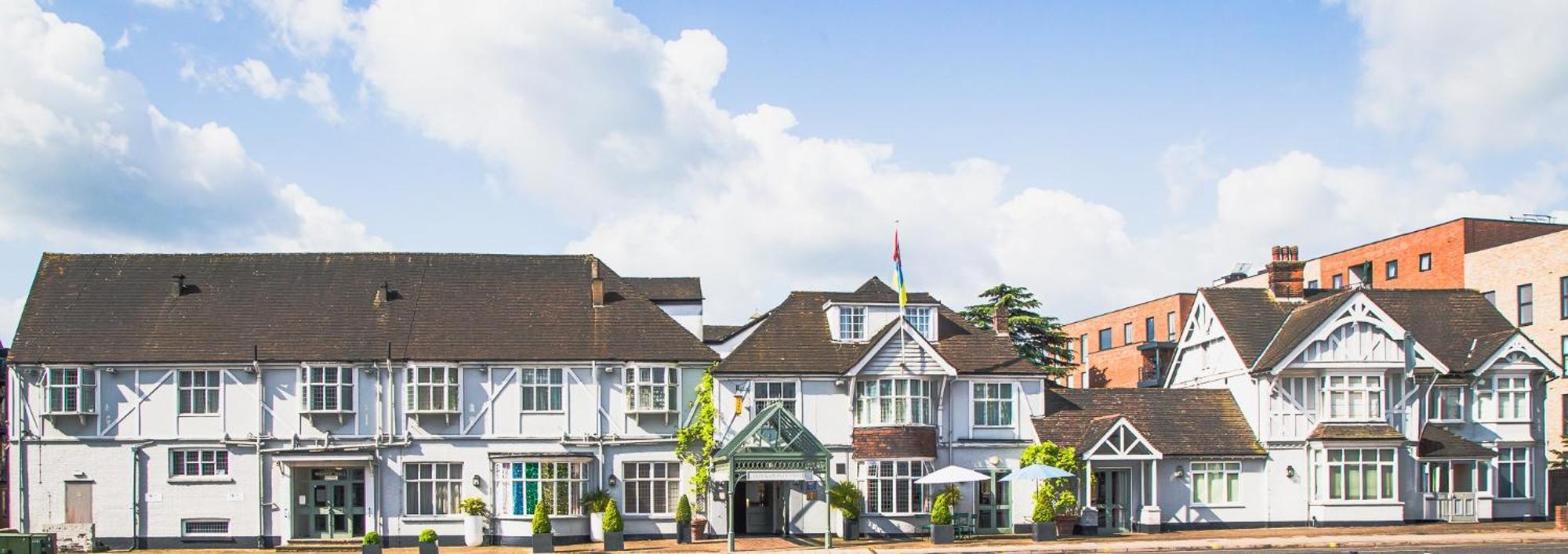 County Hotel Chelmsford Exterior photo